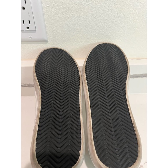 Sam Edelman Aubrie Sneaker Purposely Distressed 8.5M - Picture 7 of 9